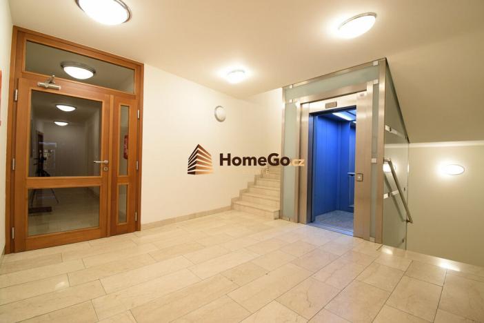 Pronájem bytu 2+kk, Praha - Vysočany, Rubeška, 45 m2