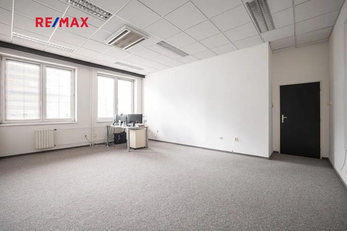 Pronájem kanceláře, Plzeň, Tylova, 32 m2