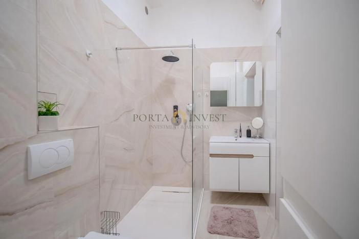 Prodej činžovního domu, Karlovy Vary, náměstí Republiky, 672 m2