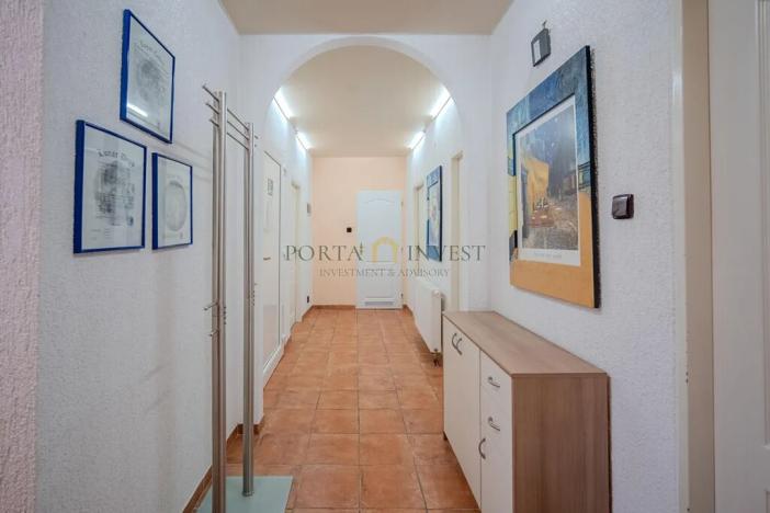 Prodej činžovního domu, Karlovy Vary, náměstí Republiky, 672 m2