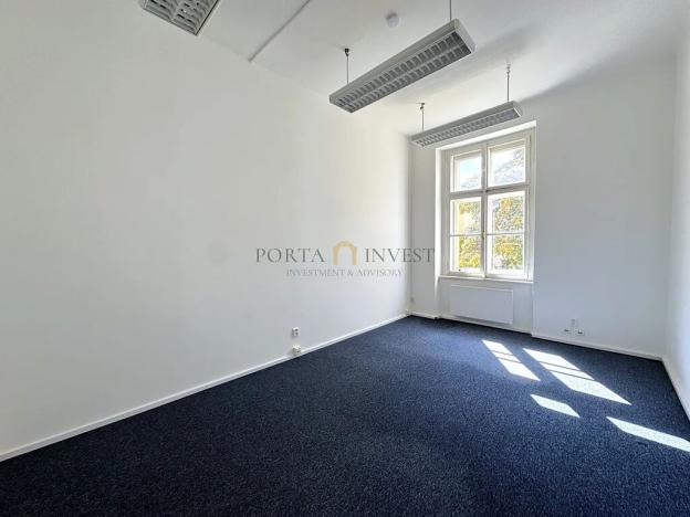 Pronájem kanceláře, Praha - Nové Město, Žitná, 243 m2