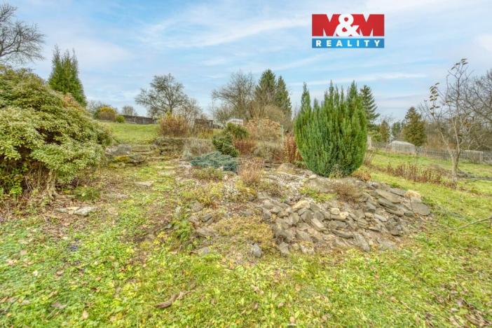 Prodej zahrady, Bochov, 878 m2