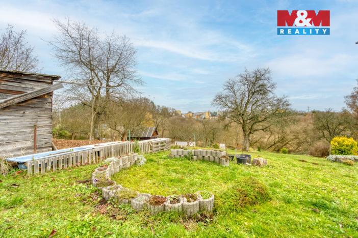 Prodej zahrady, Bochov, 878 m2