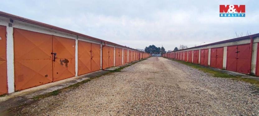 Pronájem garáže, Hradec Králové, Mrštíkova, 18 m2