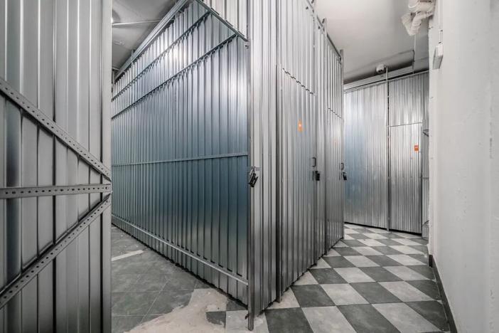 Pronájem skladu, Praha - Kobylisy, Horňátecká, 1 m2