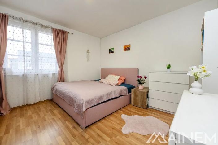 Pronájem bytu 3+kk, Plzeň, V Malé Doubravce, 90 m2