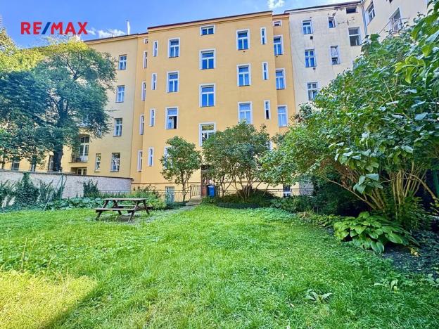 Pronájem bytu 3+1, Praha - Vinohrady, Slezská, 97 m2