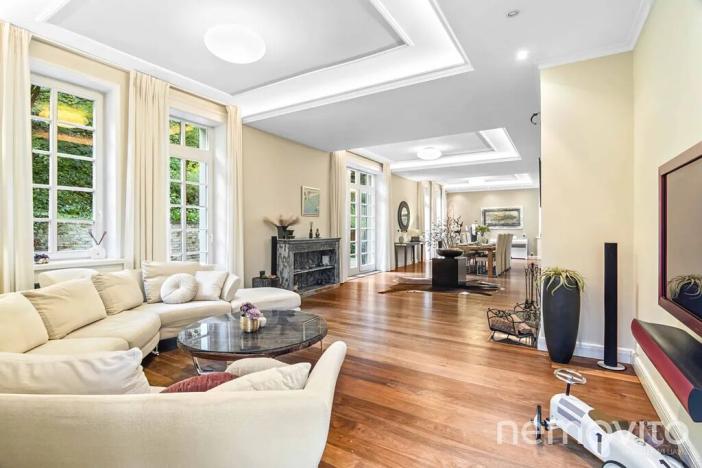 Prodej vily, Praha - Dejvice, V Šáreckém údolí, 459 m2