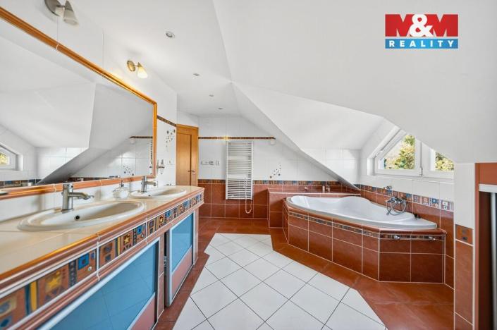 Prodej rodinného domu, Rajhrad, Dobrovského, 206 m2