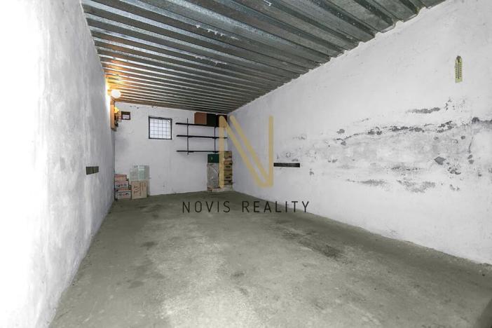 Pronájem garáže, Plzeň, Pecháčkova, 15 m2