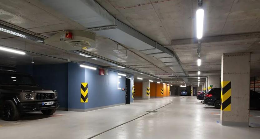 Pronájem bytu 2+kk, Praha - Smíchov, Grafická, 70 m2