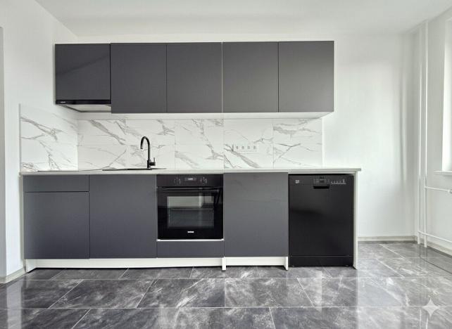 Prodej bytu 3+1, Ústí nad Labem - Krásné Březno, Anežky České, 72 m2