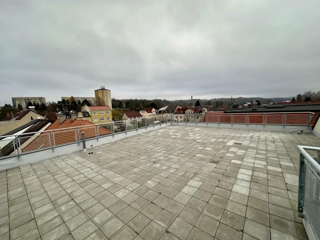 Pronájem bytu 2+kk, Hrádek nad Nisou, Jiřího z Poděbrad, 52 m2