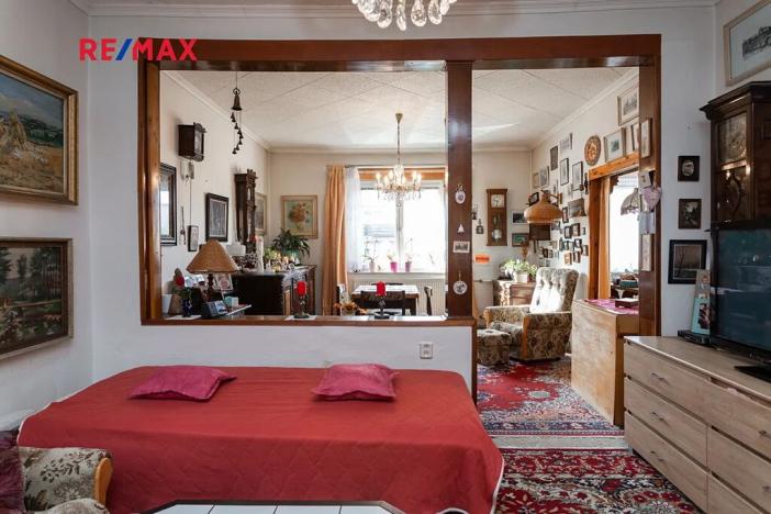 Prodej rodinného domu, Kamenné Žehrovice, Karlovarská třída, 120 m2