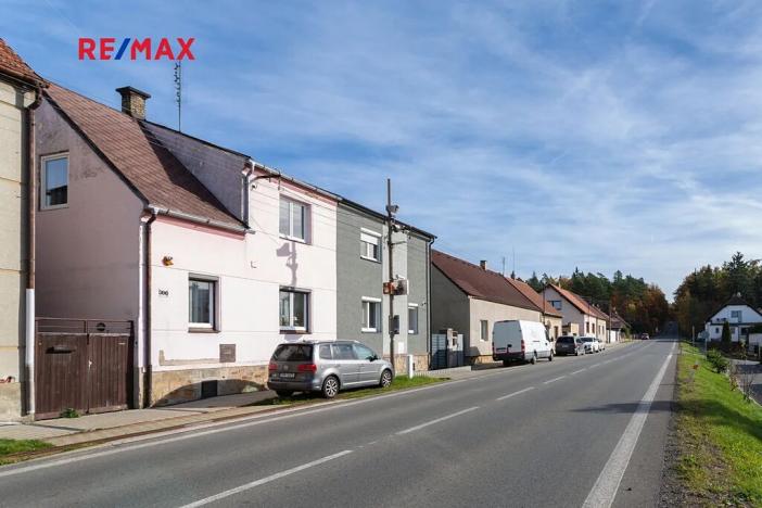 Prodej rodinného domu, Kamenné Žehrovice, Karlovarská třída, 120 m2