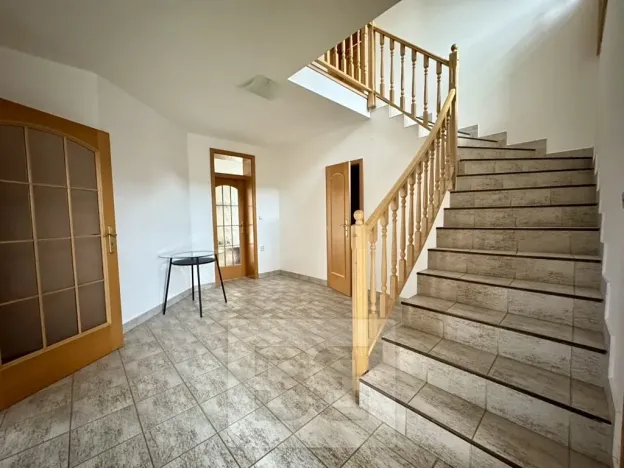 Pronájem rodinného domu, Česká, 200 m2