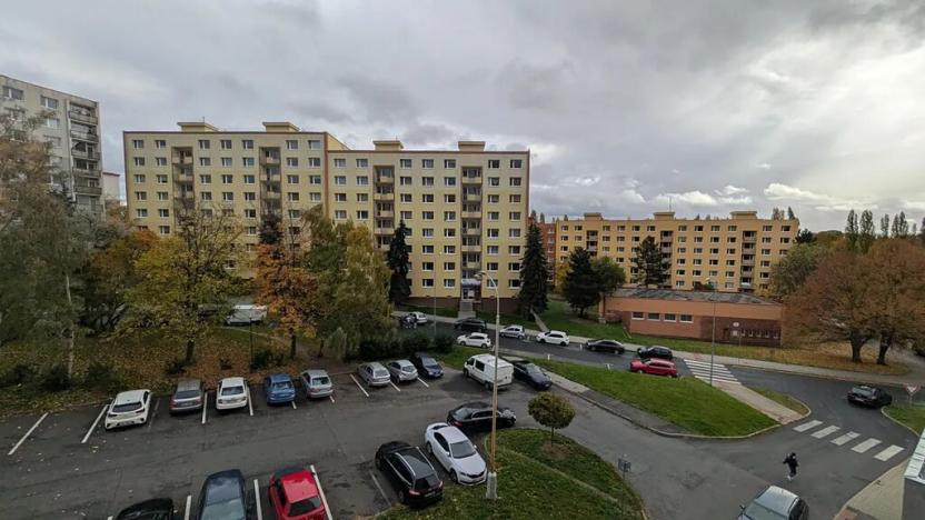 Pronájem bytu 2+1, Chomutov, Dřínovská, 61 m2