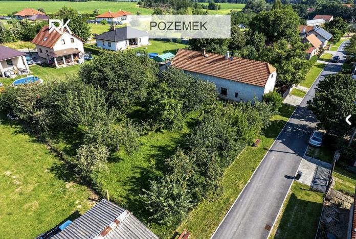 Prodej pozemku pro bydlení, Toušice, 835 m2