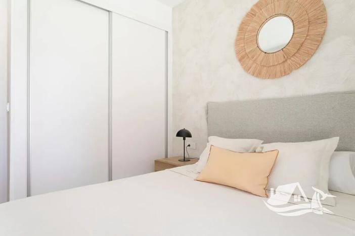 Prodej bytu 3+kk, Torrevieja, Španělsko, 60 m2