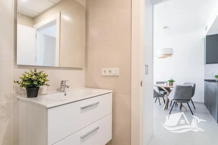 Prodej bytu 3+kk, Torrevieja, Španělsko, 60 m2