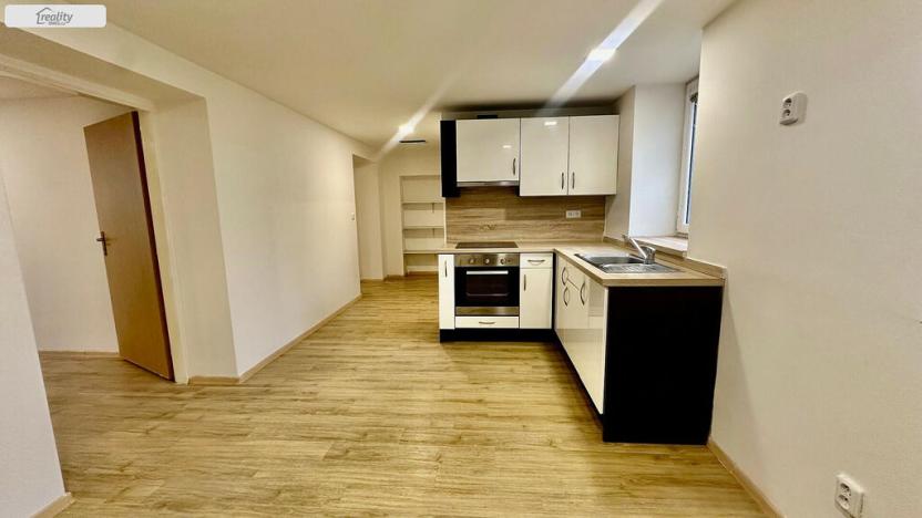 Prodej bytu 2+1, Brno - Komárov, Slunná, 59 m2