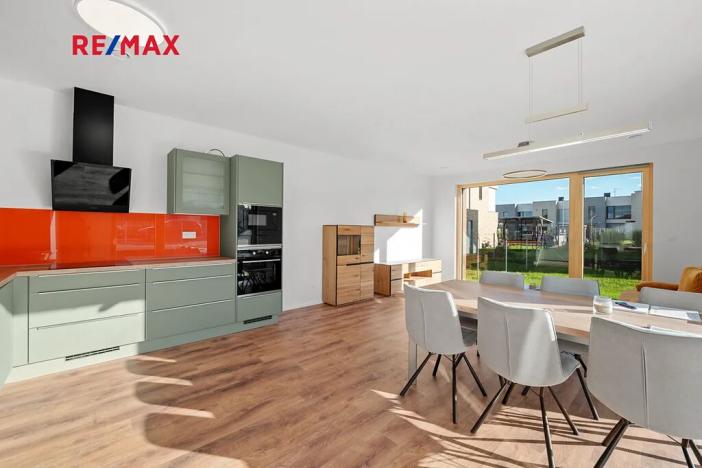 Prodej rodinného domu, Praha - Horní Počernice, Krotitelů, 136 m2