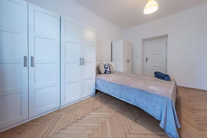 Prodej bytu 2+1, Praha - Libeň, Drahobejlova, 65 m2