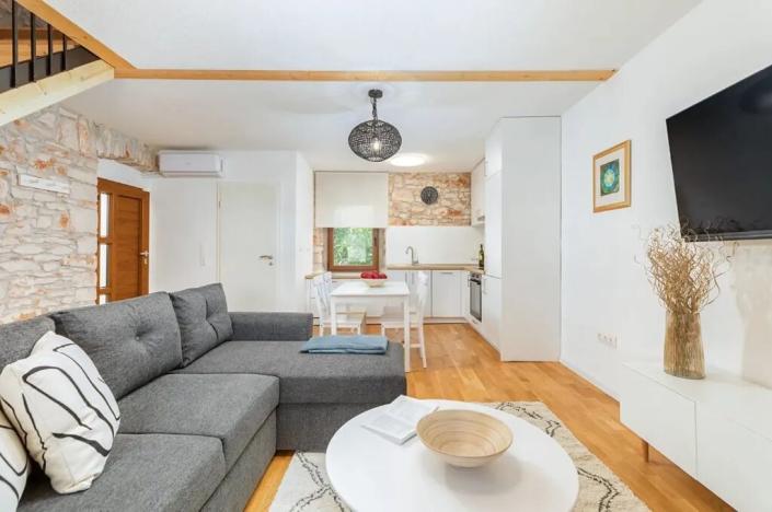 Prodej rodinného domu, Ližnjan, Chorvatsko, 150 m2