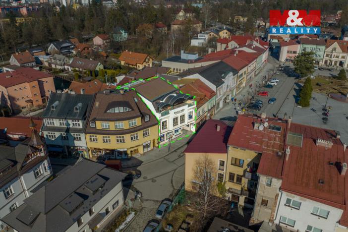 Prodej obchodního prostoru, Rožnov pod Radhoštěm, Masarykovo náměstí, 670 m2