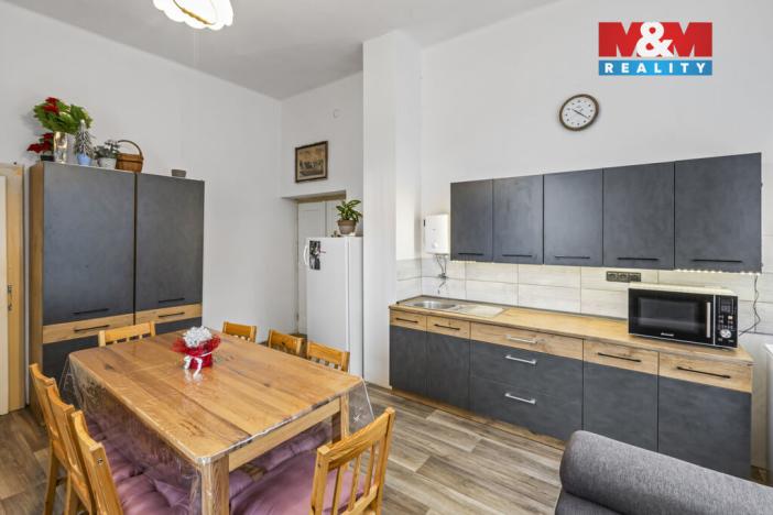 Prodej obchodního prostoru, Žlebské Chvalovice, 280 m2