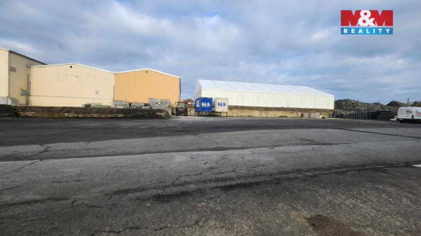 Pronájem komerčního pozemku, Tymákov, 1300 m2