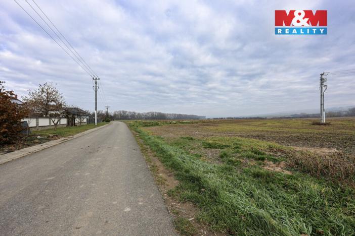 Prodej pozemku pro bydlení, Nivnice, 1831 m2