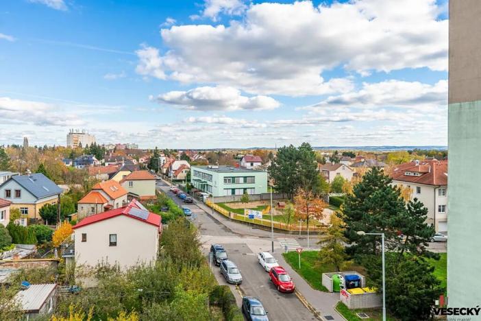 Prodej bytu 3+1, Praha - Horní Počernice, Lhotská, 73 m2