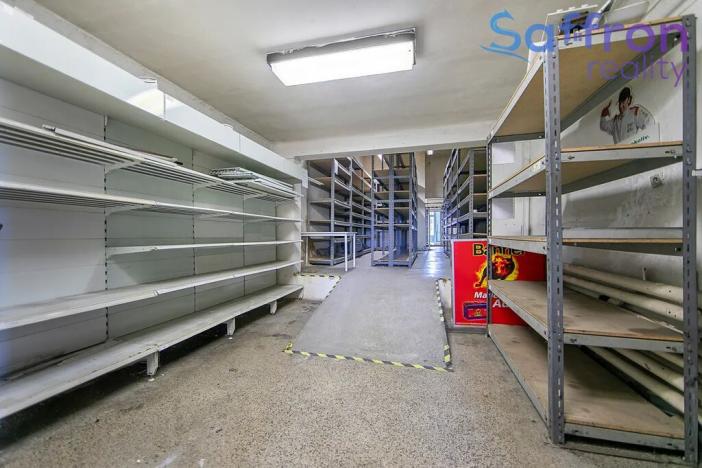 Prodej obchodního prostoru, Plzeň, Bohuslava Martinů, 1257 m2