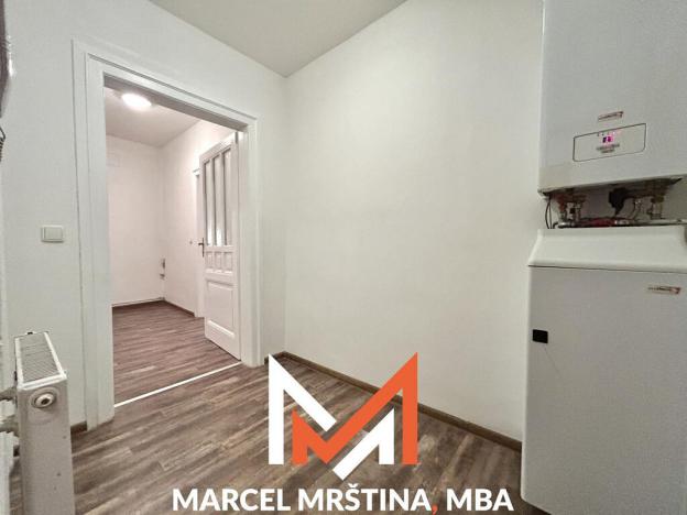 Pronájem bytu 2+kk, Hronov, T. G. Masaryka, 51 m2