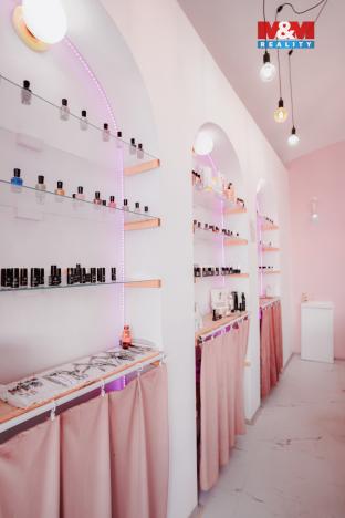 Prodej obchodního prostoru, Náchod, 65 m2