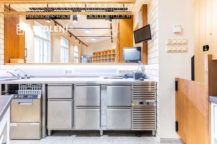 Prodej restaurace, Teplice, U radnice, 340 m2