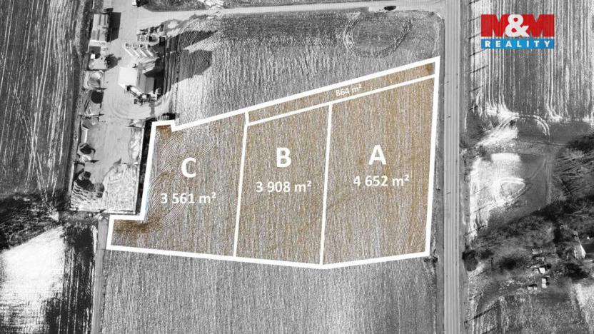 Prodej komerčního pozemku, Vojkovice, 3561 m2
