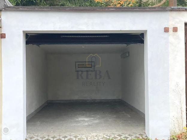 Prodej garáže, Liberec, Chelčického, 20 m2