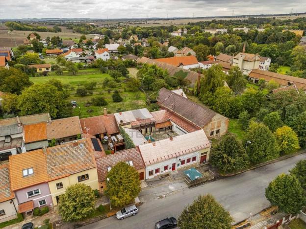 Prodej rodinného domu, Zlonice, Revoluční, 695 m2