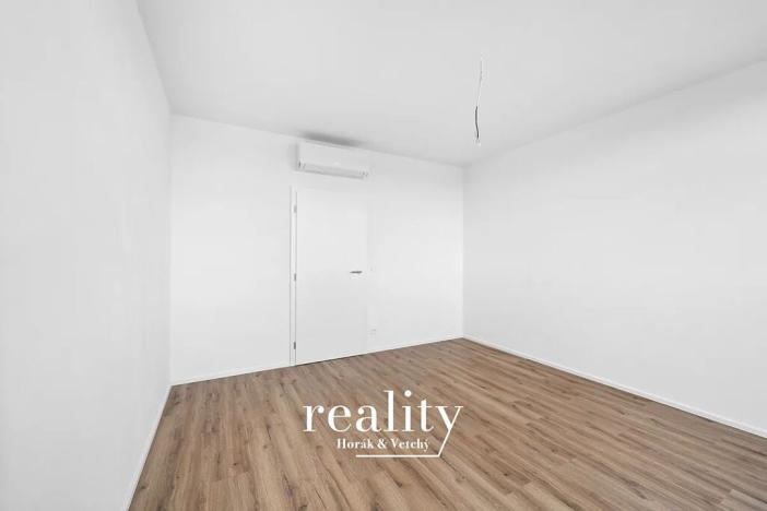 Pronájem bytu 3+kk, Znojmo, Jarošova, 84 m2