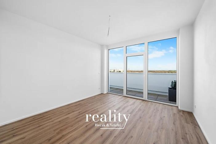 Pronájem bytu 3+kk, Znojmo, Jarošova, 84 m2