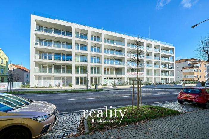 Pronájem bytu 3+kk, Znojmo, Jarošova, 84 m2