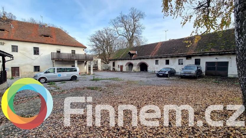 Pronájem garáže, Praha - Ruzyně, Staré náměstí, 110 m2