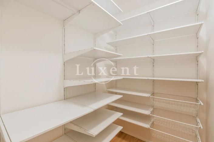 Pronájem bytu 2+kk, Praha - Vinohrady, Lucemburská, 50 m2