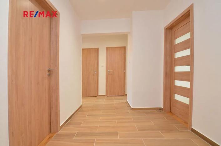 Pronájem bytu 3+1, Praha - Žižkov, Biskupcova, 78 m2