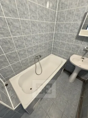 Pronájem bytu 3+1, Slaný, Brožovského, 90 m2