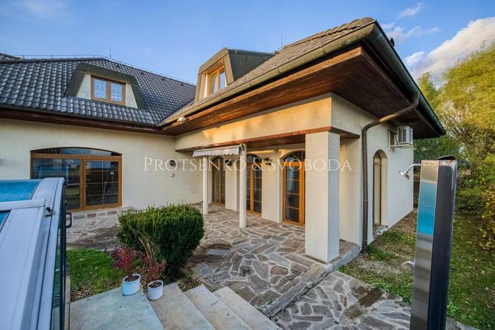 Prodej rodinného domu, Klínec, 345 m2