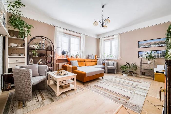 Prodej obchodního prostoru, Suchdol nad Lužnicí, Pražská, 180 m2