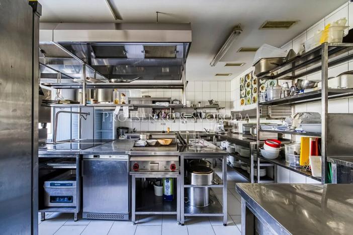 Prodej ubytování, Rosovice, 900 m2